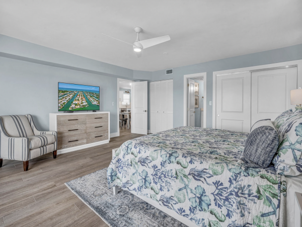 Great Duplex in Key Colony