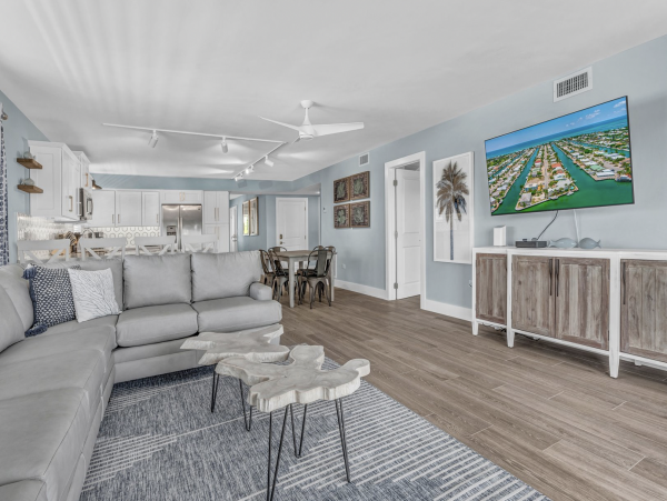 Great Duplex in Key Colony