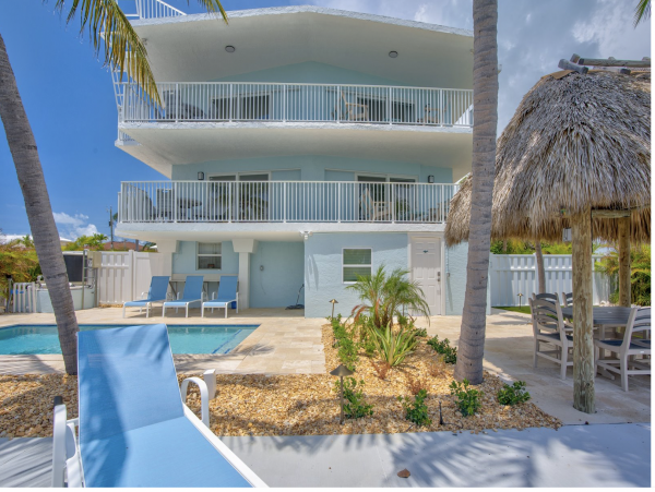 Great Duplex in Key Colony