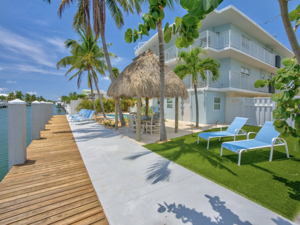 Great Duplex in Key Colony