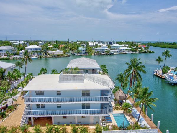 Great Duplex in Key Colony
