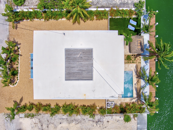 Great Duplex in Key Colony