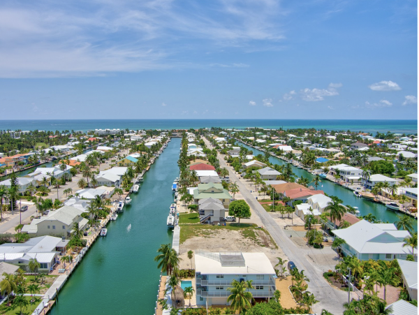 Great Duplex in Key Colony
