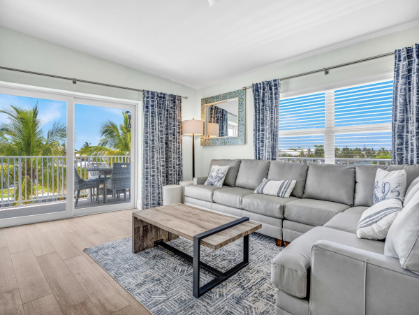 Great Duplex in Key Colony