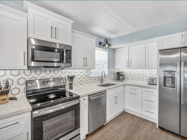 Key Colony Beach Vacation Home Sleeps Fourteen Guests