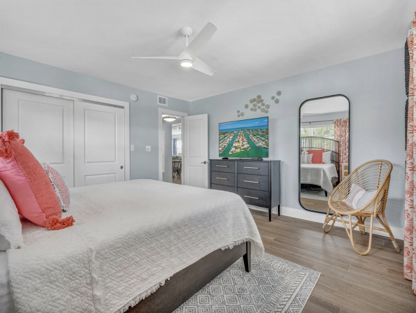 Key Colony Beach Vacation Home Sleeps Fourteen Guests
