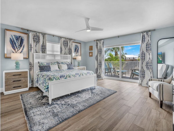 Key Colony Beach Vacation Home Sleeps Fourteen Guests