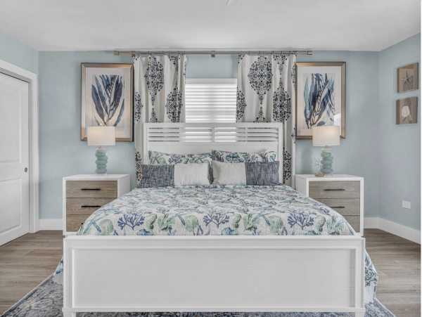 Key Colony Beach Vacation Home Sleeps Fourteen Guests