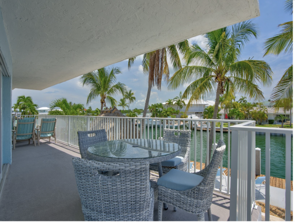 Key Colony Beach Vacation Home Sleeps Fourteen Guests
