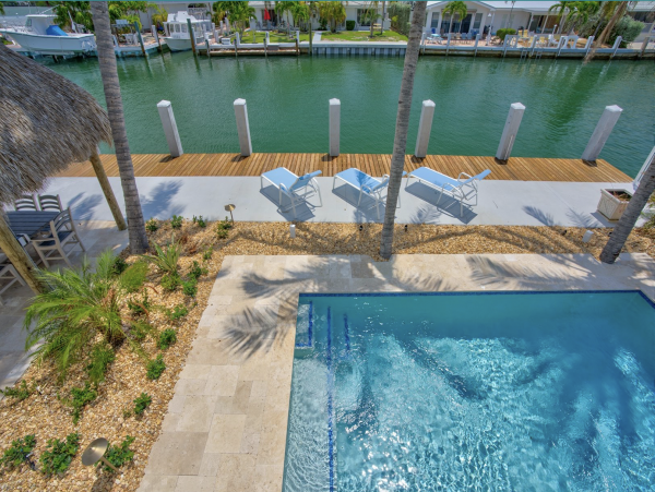 Key Colony Beach Vacation Home Sleeps Fourteen Guests