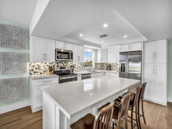Key Colony Beach Vacation Home Sleeps Fourteen Guests