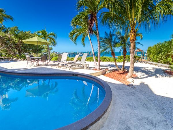 Four Bedroom Florida Keys Accommodation Stunning Views