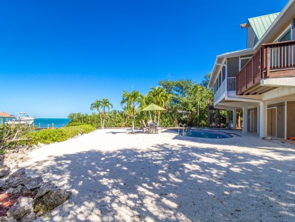 Four Bedroom Florida Keys Accommodation Stunning Views
