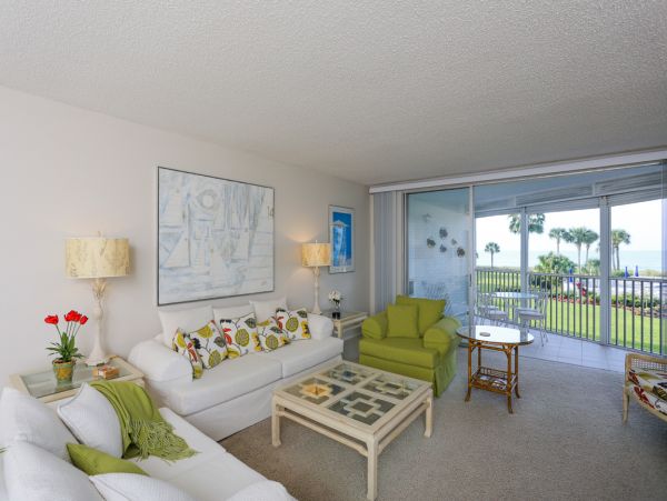 Longboat Key Beachfront Corner Unit Vacation Condo