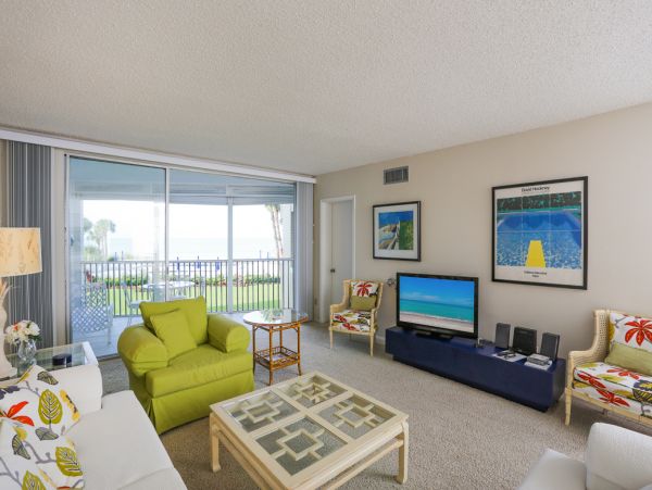 Longboat Key Beachfront Corner Unit Vacation Condo