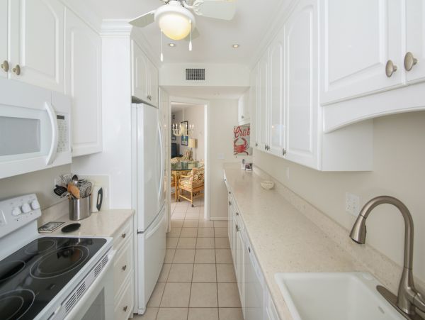 Longboat Key Beachfront Corner Unit Vacation Condo