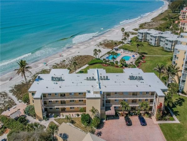 Longboat Key Beachfront Corner Unit Vacation Condo