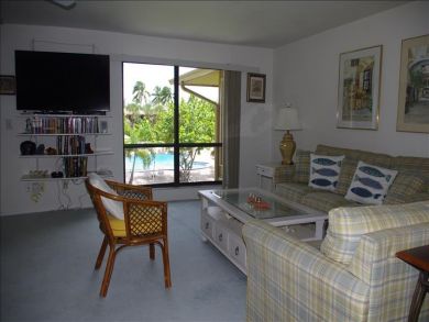 Sanibel Vacation Condo, Walk to Sandy Beach