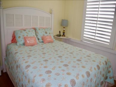 Sanibel Home 912229
