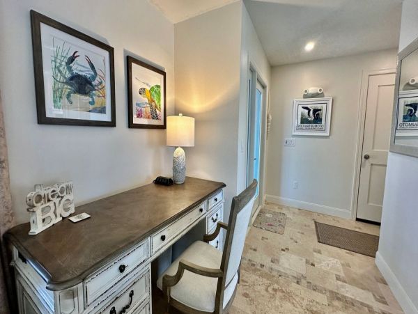 Walk to Beach Four Bedroom Sanibel Vacation Home