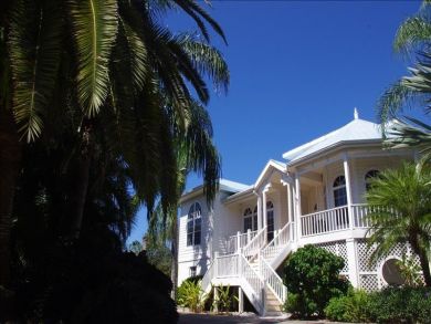 Sanibel Home 912236