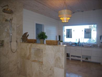 Sanibel Home 912238