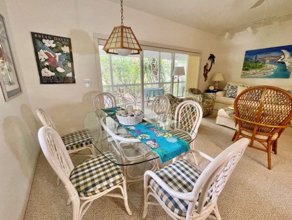 Charming Retreat Just Minutes from the Beach & Sanibel Attractions