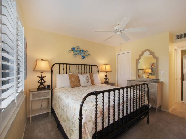 Sanibel Island Beach Vacation Condo