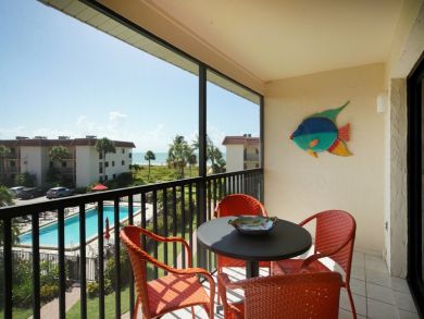 Beachfront Condo on Sanibel - Your Perfect Getaway