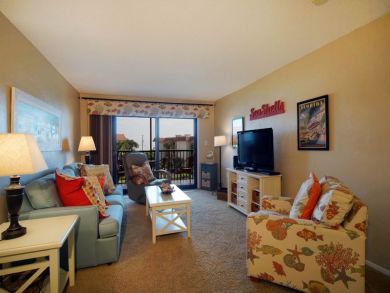 Beachfront Condo on Sanibel - Your Perfect Getaway