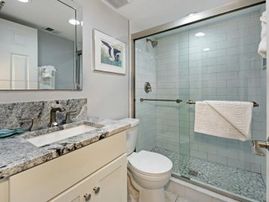 Beachfront Condo on Sanibel - Your Perfect Getaway