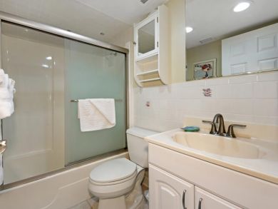 Beachfront Condo on Sanibel - Your Perfect Getaway