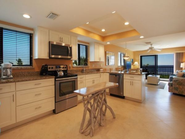 Sanibel Vacation Beach Condo 2 Bedrooms Sleeps Six Guests