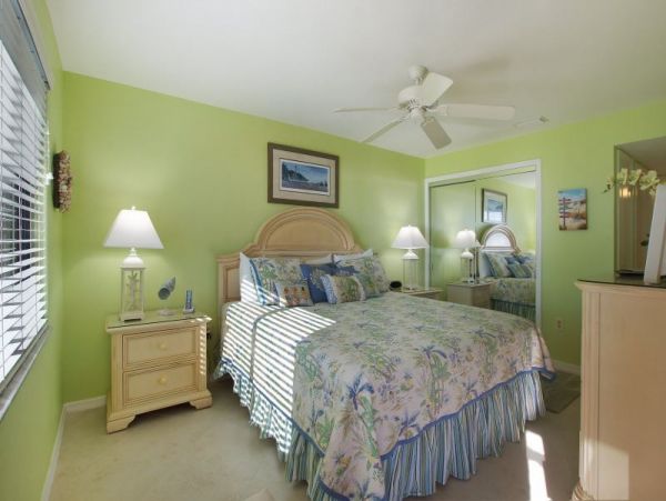Sanibel Vacation Beach Condo 2 Bedrooms Sleeps Six Guests