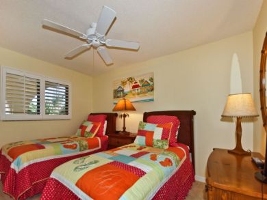 PANORAMIC GULF VIEWS FROM SANIBEL CONDO
