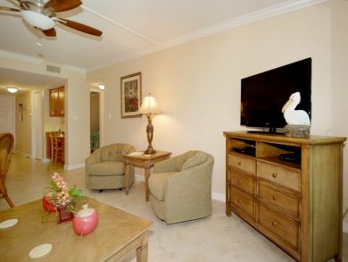 Sanibel Vacation Condo Sleeps Six Guests.