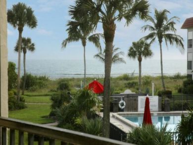 Sanibel Vacation Condo Sleeps Six Guests.