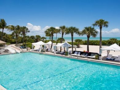 Beautiful Ground Floor Condo with Ocean Views & Pool - additional view, photo 2
