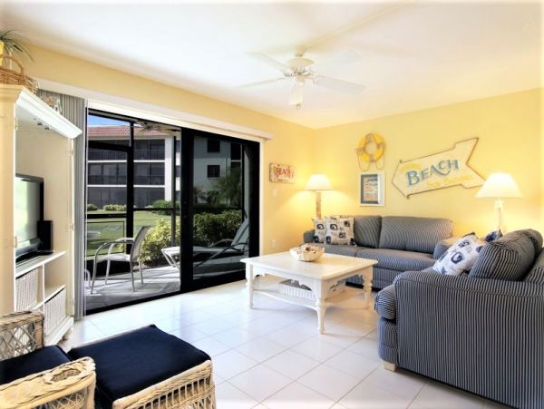 Beautiful Ground Floor Condo with Ocean Views & Pool