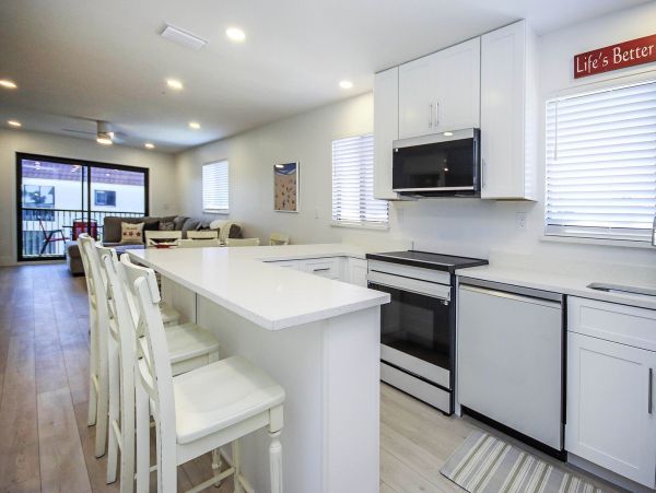 Luxury Beachfront Condo on Sanibel Island - Book Your Escape