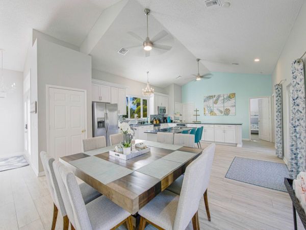 Luxury Four Bedroom Anna Maria Vacation Home Sleeps 8 Guests