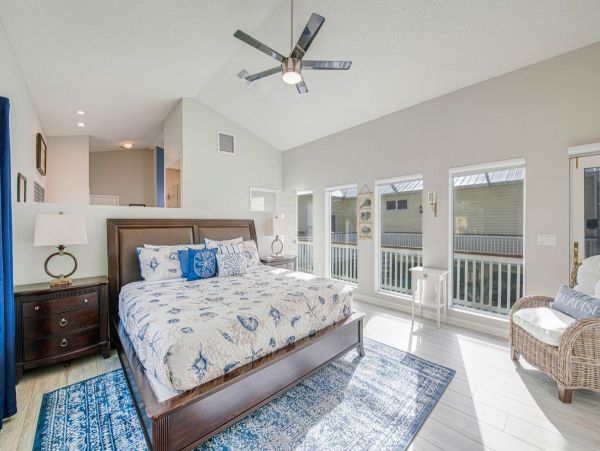 Luxury Four Bedroom Anna Maria Vacation Home Sleeps 8 Guests