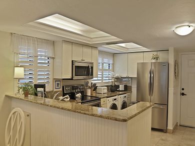 Two Bedroom Beachfront Vacation Condo in Sanibel Two Bedroom Beachfront Vacation Condo in Sanibel