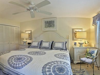 Two Bedroom Beachfront Vacation Condo in Sanibel Two Bedroom Beachfront Vacation Condo in Sanibel