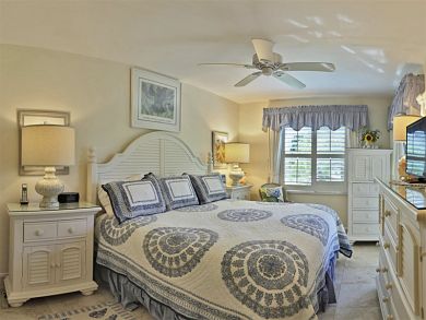 Two Bedroom Beachfront Vacation Condo in Sanibel Two Bedroom Beachfront Vacation Condo in Sanibel