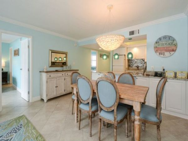 Siesta Key Vacation Condo Two Bedrooms Sleeps Six
