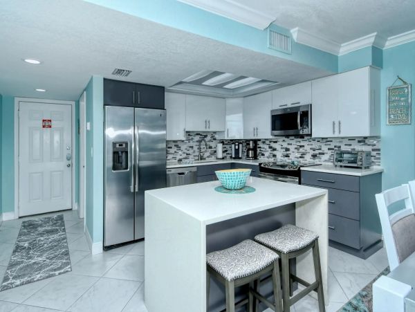 Siesta Key Gulf View Two Bedroom Vacation Condo
