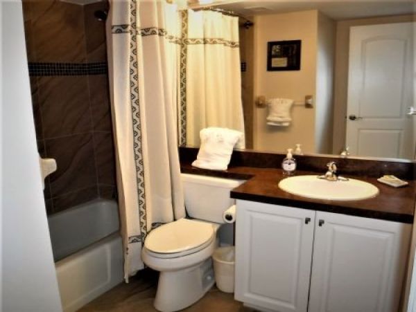 Siesta Key Vacation Beach Condo 3 Bedrooms Sleeps Eight