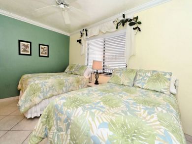 Siesta Key Fabulous Vacation Condo