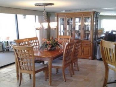 Siesta Key Vacation Condo Sleeps Eight Guests